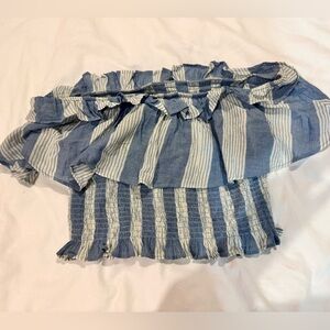 American Eagle Off the Shoulder Cropped Shirt